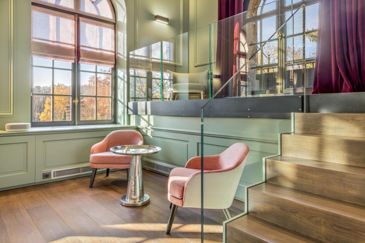 Les Suites De L'Ile Barbe Lyon Exterior photo