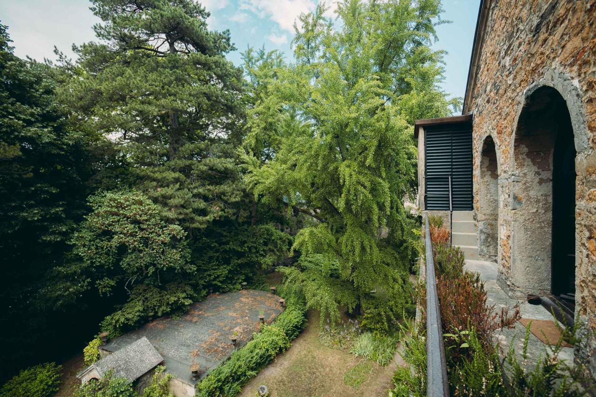 Les Suites De L'Ile Barbe Lyon Exterior photo